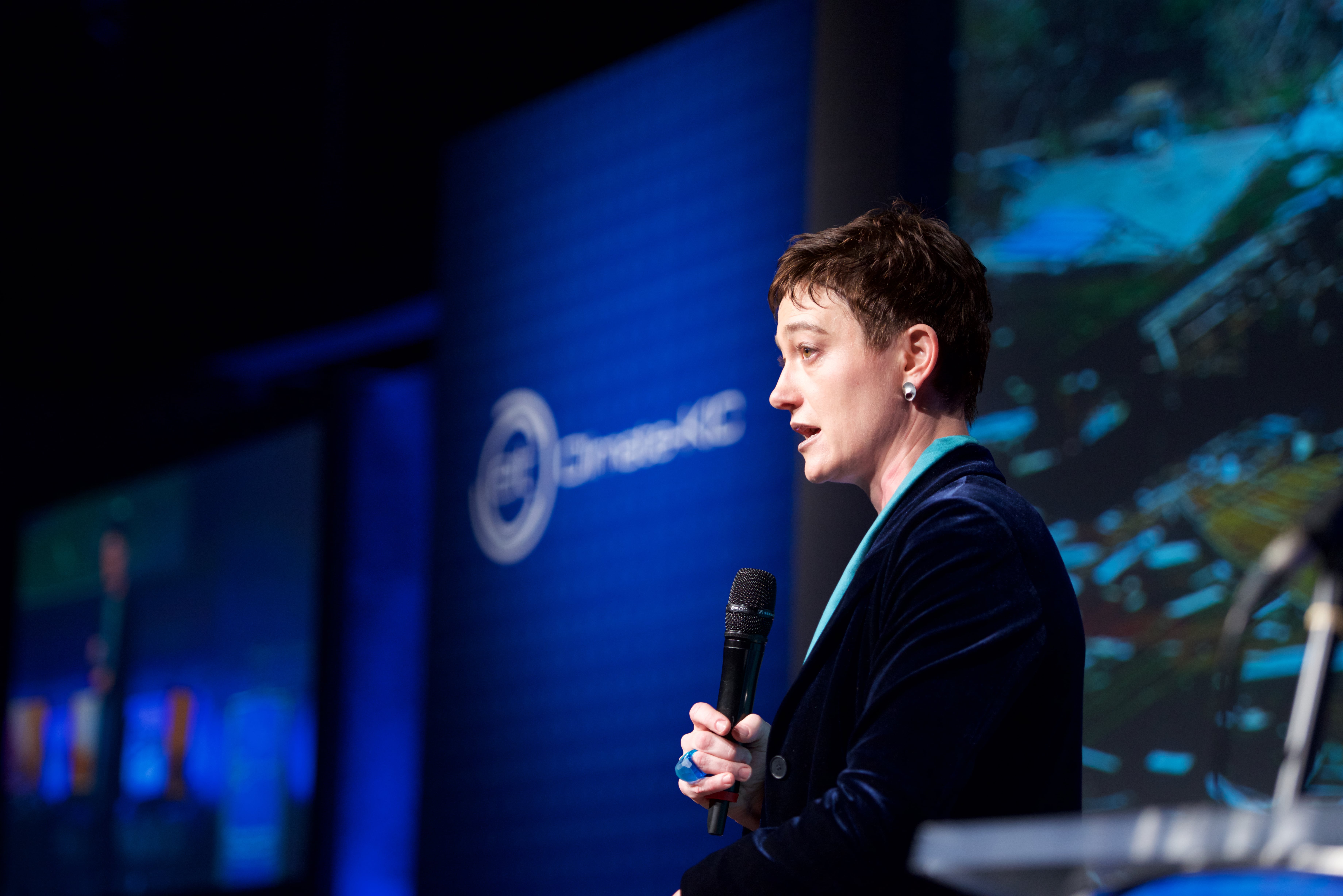 Kirsten Dunlop speaking